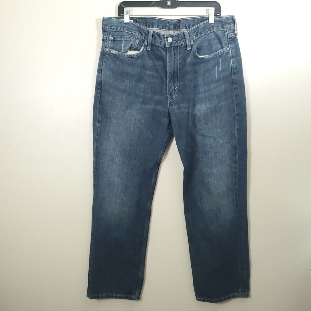 Levi's 514 Relaxed Denim Blue Jeans Men's Size 36 x 30 Straight Mid Rise Zip Fly